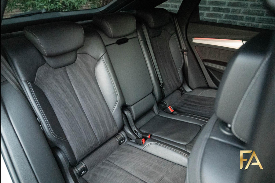 Audi Q5 Sportback 55 TFSI e S edition Luchtvering|21Inch|Sline|Sfeerverlichting