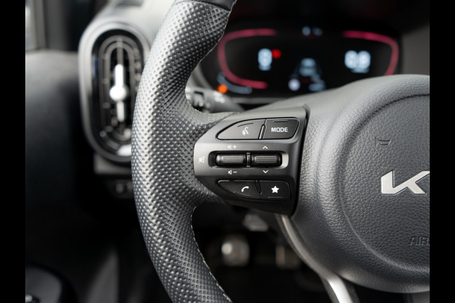 Kia Picanto 1.0 DPI GT-Line | UNIEKE KLEUR | Schuifkantel dak | Stoel en stuurverwarming |