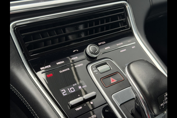 Porsche Panamera Sport Turismo BWJ 2019 | 2.9 601PK 4 E-Hybrid AUTOMAAT | NL AUTO | PANO DAK | SPORT CHRONO | LEER | 360 CAMERA | CLIMA | NAVI | CARPLAY |
