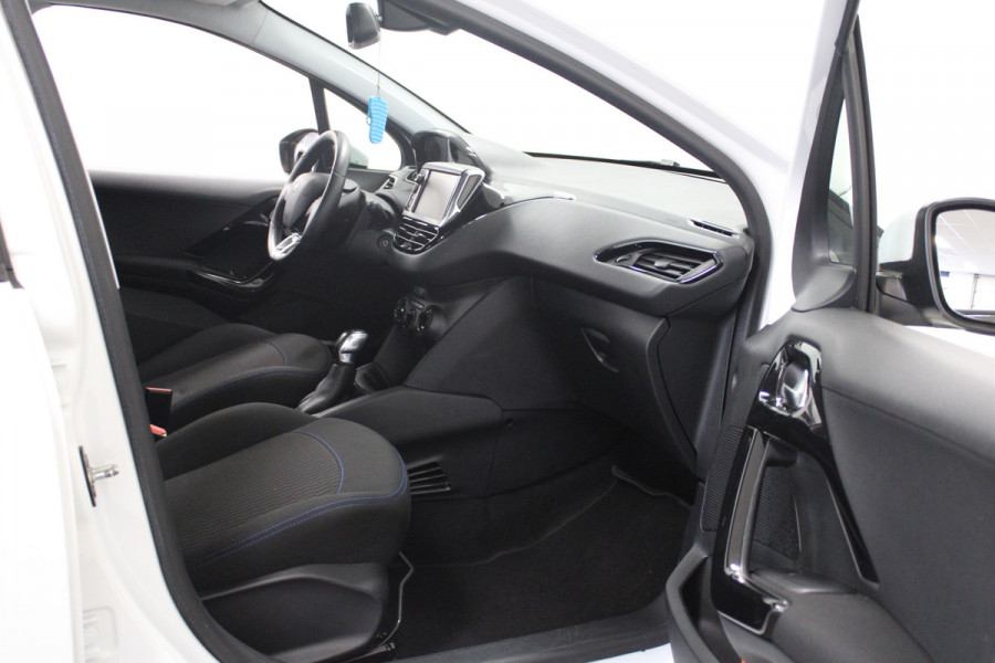Peugeot 208 1.2 PureTech Signature