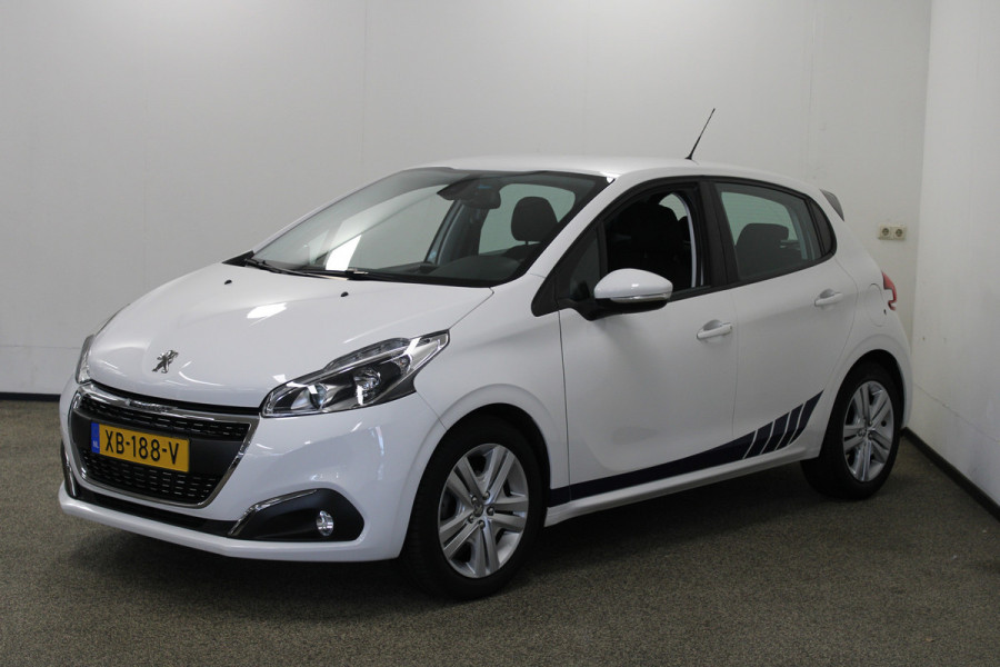 Peugeot 208 1.2 PureTech Signature
