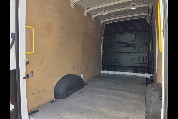 Volkswagen Crafter /MAN TGE 140Pk L3 H3 HD Automaat Airco Cruise Camera