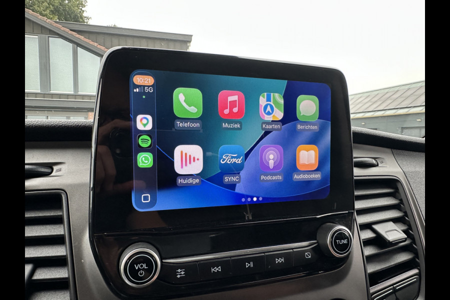 Ford Transit Custom 2.0 TDCI / L2H1 / 1e EIG. / CAMERA / CARPLAY / AIRCO / CRUISE / VOORRUITVERW / 3 ZITS / PDC / 2.800 KG AHG