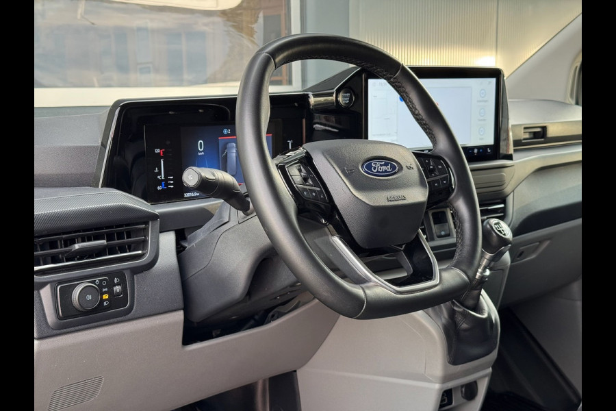 Ford Transit Custom 320 2.0 TDCI 136pk L2H1 Limited | Trekhaak | Navi | LED | Keyfree | Stoelverw. | CarPlay | Camera