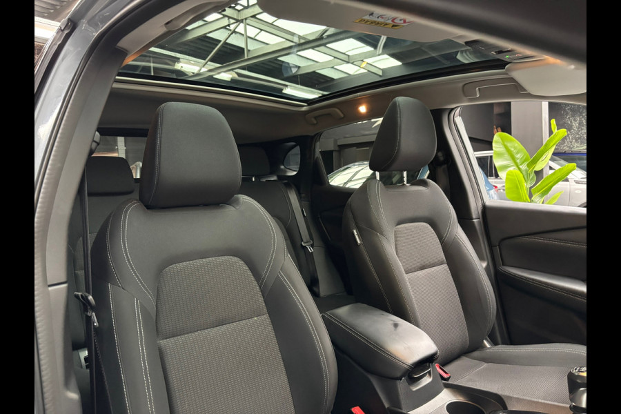 Nissan QASHQAI 1.3 MHEV Acenta / Camera /Panorama Dak / Trekhaak