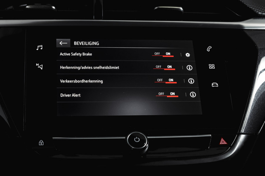 Opel Corsa 1.2 100 PK Elegance | Cruise | Android+Apple Carplay | Stoel-+Stuurverw. | ECC | LED | LM 16" |