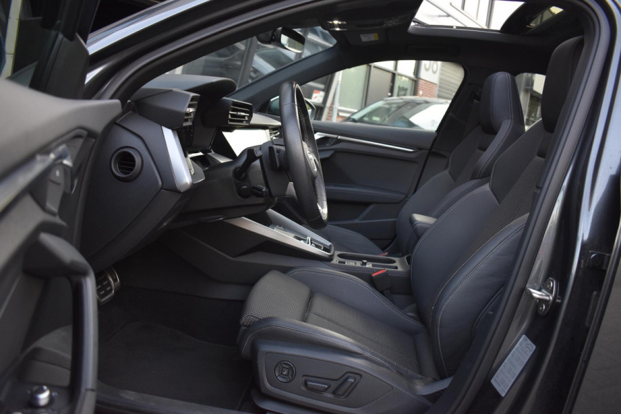 Audi S3 Sportback 2.0 TFSI quattro Pano Massage Keyless Lane Acc Camera