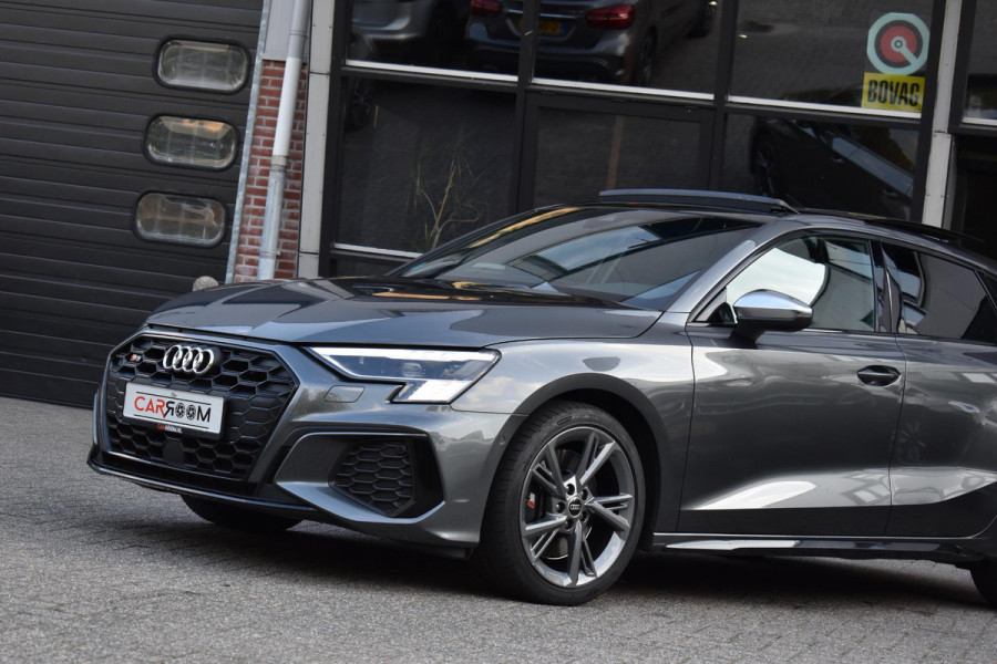 Audi S3 Sportback 2.0 TFSI quattro Pano Massage Keyless Lane Acc Camera