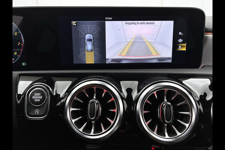 Mercedes-Benz A-Klasse 180 Business Solution AMG | AMG-Line In en Exterieur | Sfeerverlichting | Navigatie | Achteruitrijcamera | Inclusief 24 maanden MB Certified garantie voor Europa.
