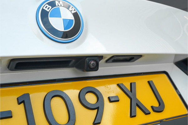 BMW iX3 Executive 80 kWh M-Sport Pano H&K Stuur & Stoelverw Trekhaak