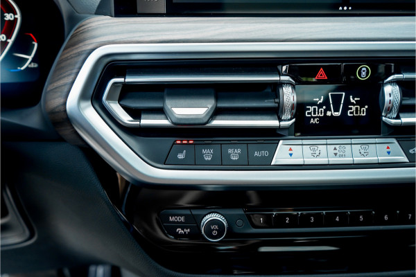 BMW iX3 Executive 80 kWh M-Sport Pano H&K Stuur & Stoelverw Trekhaak