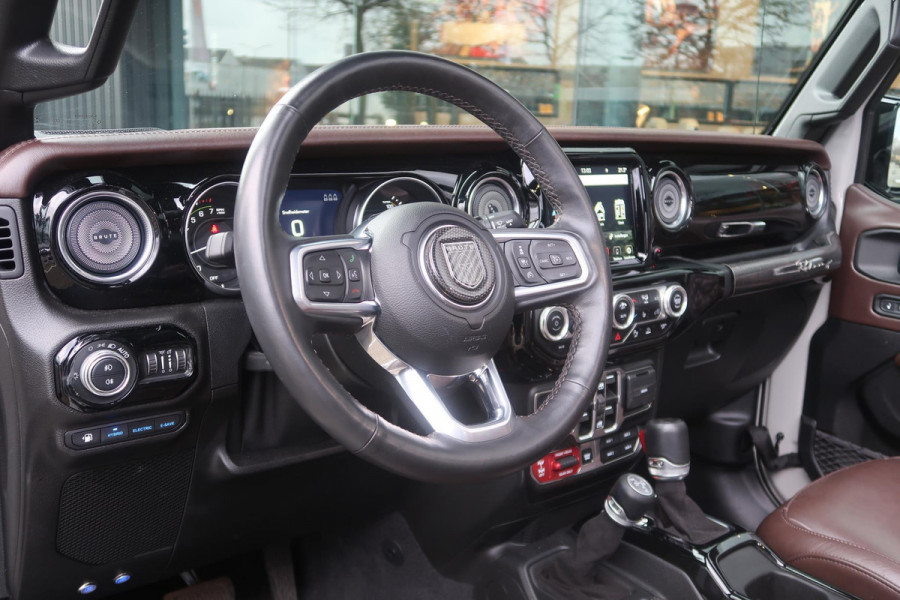 Jeep Wrangler BRUTE Richmond / Landaulette / Bruin Leder