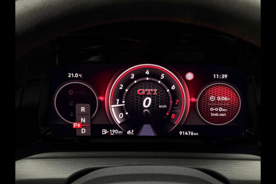 Volkswagen Golf 2.0 TSI GTI Pano IQ Camera Stoelverwarming ACC