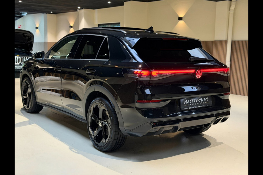 Volkswagen T-Roc 1.5 eTsi R-Line First Edition|Pano|Matrix|Keyless|H&K|HUD|360|Trekhaak|