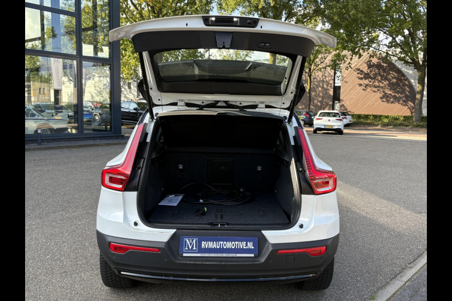 Volvo XC40 Recharge Ultimate 70 kWh SOH 95% | 360 CAMERA | STOEL STUURVERWARMING | MEM. SEAT | ELEK. STOEL | PANO | RIJKLAARPRIJS INCL. 12 MND BOVAG GARANTIE! | KEYLESS + DODEHOEK |