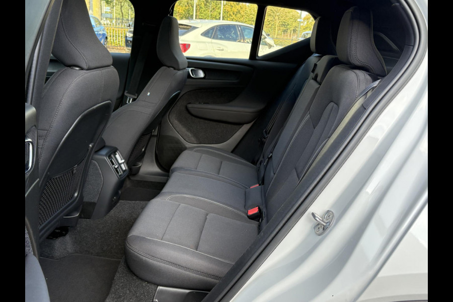 Volvo XC40 Recharge Ultimate 70 kWh SOH 95% | 360 CAMERA | STOEL STUURVERWARMING | MEM. SEAT | ELEK. STOEL | PANO | RIJKLAARPRIJS INCL. 12 MND BOVAG GARANTIE! | KEYLESS + DODEHOEK |