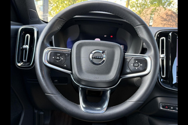 Volvo XC40 Recharge Ultimate 70 kWh SOH 95% | 360 CAMERA | STOEL STUURVERWARMING | MEM. SEAT | ELEK. STOEL | PANO | RIJKLAARPRIJS INCL. 12 MND BOVAG GARANTIE! | KEYLESS + DODEHOEK |