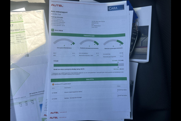Porsche Taycan 79 kWh SOH 92% | MEM. SEAT | BOSE BOXEN | PANO | STOEL + STUURVERWARMING | ELEK. STOELEN | 21'' WIELEN | FABRIEKS GARANTIE TM 09-2027 | GEEN EXTRA KOSTEN!! RIJKLAAR GELEVERD |