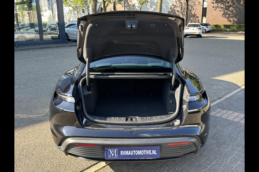 Porsche Taycan 79 kWh SOH 92% | MEM. SEAT | BOSE BOXEN | PANO | STOEL + STUURVERWARMING | ELEK. STOELEN | 21'' WIELEN | FABRIEKS GARANTIE TM 09-2027 | GEEN EXTRA KOSTEN!! RIJKLAAR GELEVERD |