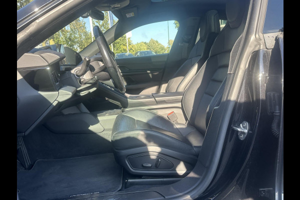 Porsche Taycan 79 kWh SOH 92% | MEM. SEAT | BOSE BOXEN | PANO | STOEL + STUURVERWARMING | ELEK. STOELEN | 21'' WIELEN | FABRIEKS GARANTIE TM 09-2027 | GEEN EXTRA KOSTEN!! RIJKLAAR GELEVERD |