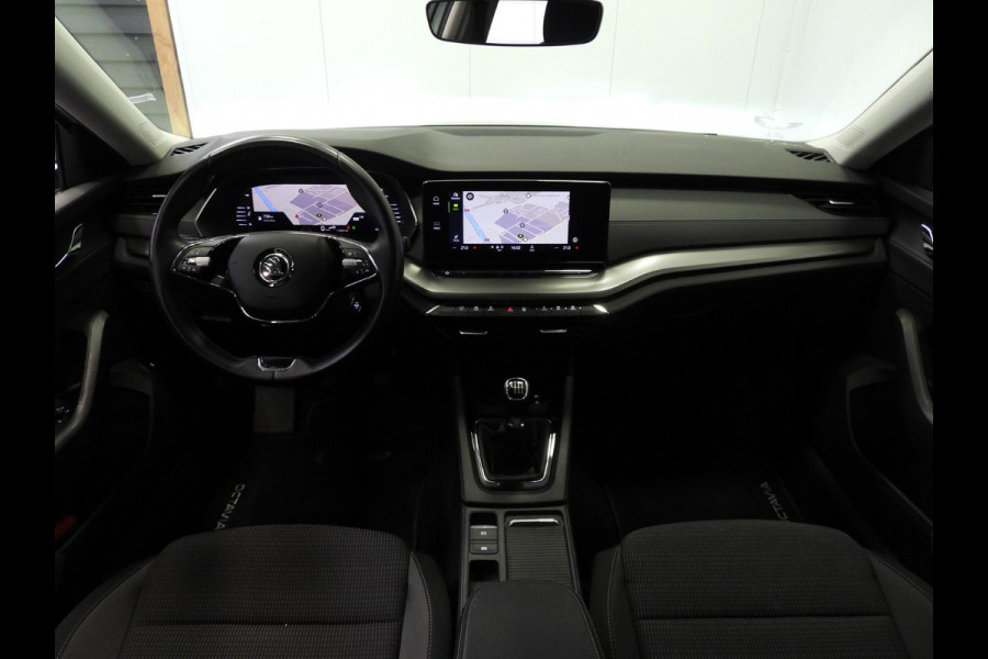 Škoda Octavia Combi 1.0 TSI Business Edition NAVI/TREKH./CLIMA/LED/16"LMV!