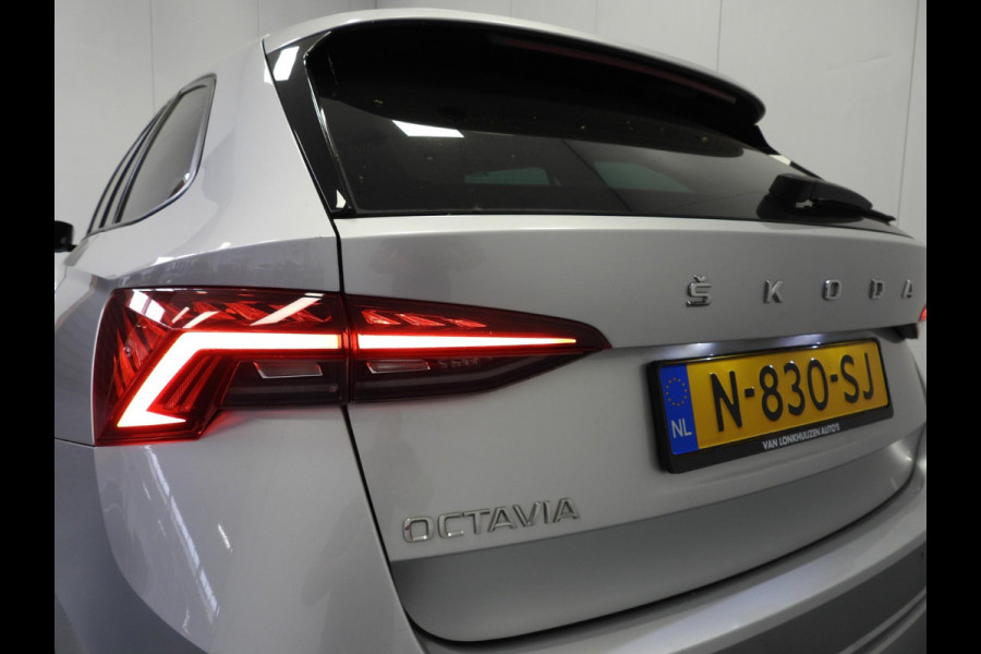 Škoda Octavia Combi 1.0 TSI Business Edition NAVI/TREKH./CLIMA/LED/16"LMV!