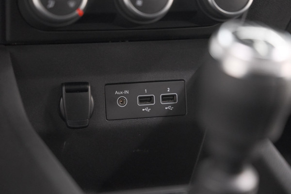 Renault Clio TCe 90 Equilibre | Parkeersensoren | Apple Carplay | Cruise Control | Airco