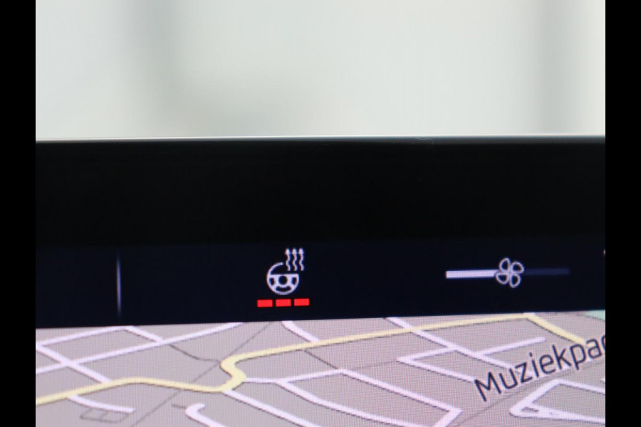 Škoda ENYAQ iV 80 | SOH 91,5% | Trekhaak | Apple Carplay | Navigatie | Camera |