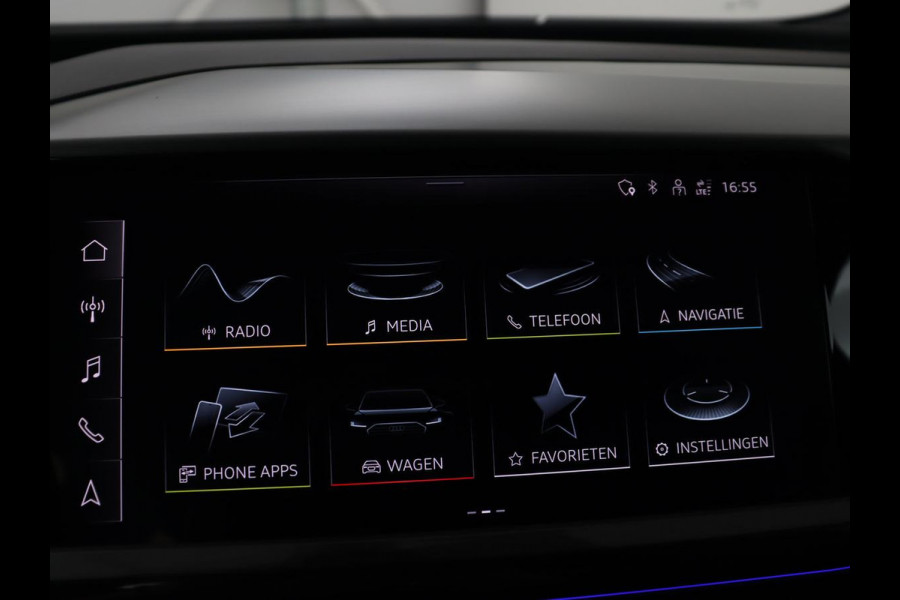 Audi Q4 e-tron 40 S edition 77 kWh | SOH 96% | Camera | Stoelverwarming | Keyless Entry | Apple Carplay | LED | S-Line |