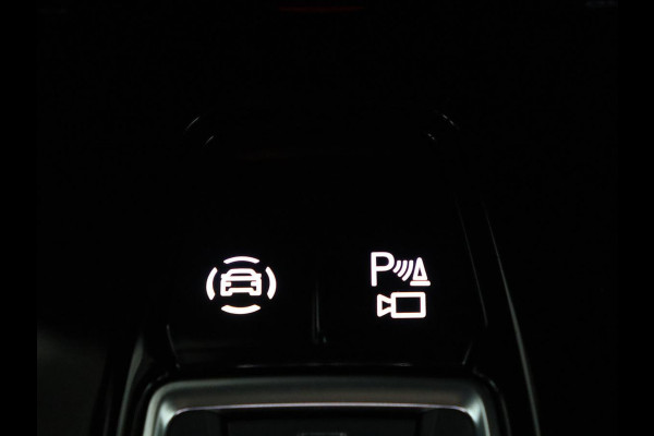 Audi Q4 e-tron 40 S edition 77 kWh | SOH 96% | Camera | Stoelverwarming | Keyless Entry | Apple Carplay | LED | S-Line |