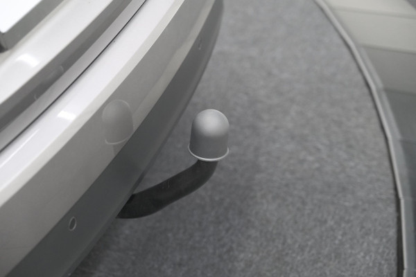 Renault Scénic 1.3 TCe 140 EDC Intens | Trekhaak | Camera | Head-Up Display | Dodehoekdetectie