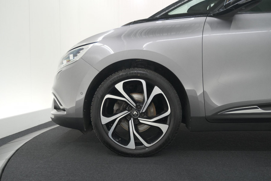 Renault Scénic 1.3 TCe 140 EDC Intens | Trekhaak | Camera | Head-Up Display | Dodehoekdetectie