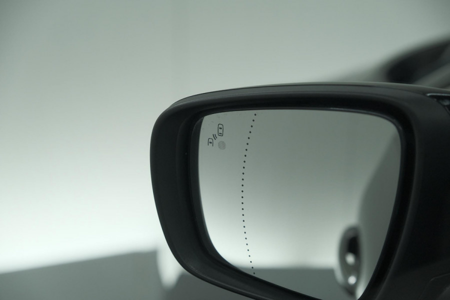 Renault Scénic 1.3 TCe 140 EDC Intens | Trekhaak | Camera | Head-Up Display | Dodehoekdetectie