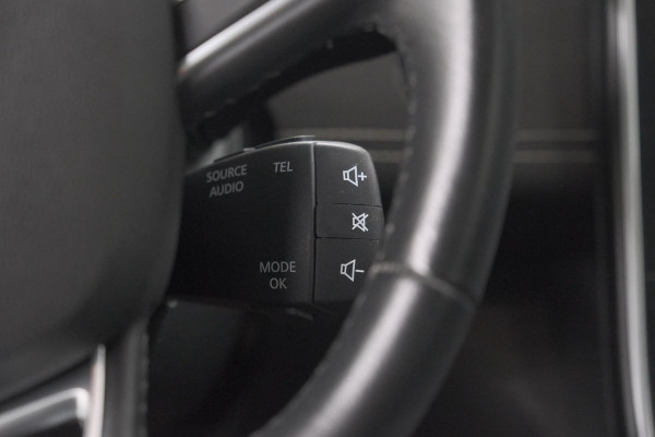 Renault Scénic 1.3 TCe 140 EDC Intens | Trekhaak | Camera | Head-Up Display | Dodehoekdetectie