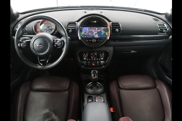 MINI Clubman 1.5 Cooper Business Edition Pano.Dak | Automaat | Apple Carplay | LED | Navigatie | Stoelverwarming |