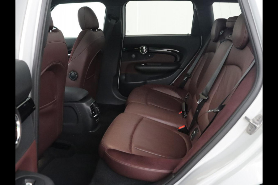 MINI Clubman 1.5 Cooper Business Edition Pano.Dak | Automaat | Apple Carplay | LED | Navigatie | Stoelverwarming |