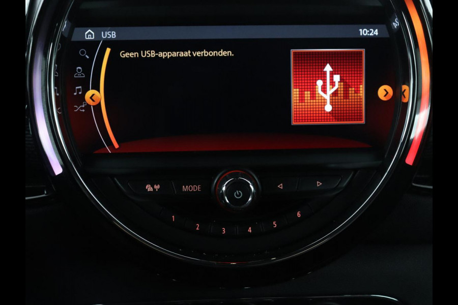 MINI Clubman 1.5 Cooper Business Edition Pano.Dak | Automaat | Apple Carplay | LED | Navigatie | Stoelverwarming |