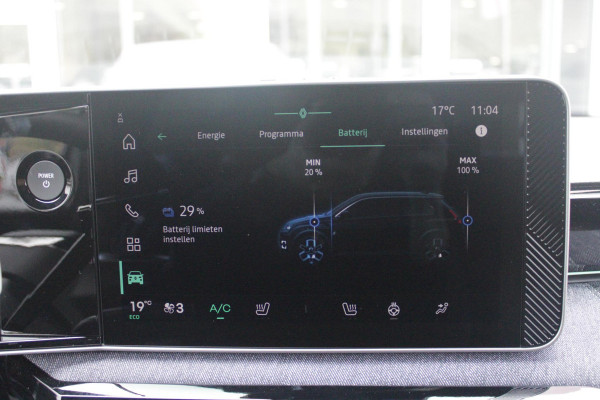 Renault 5 COMFORT RANGE ICONIC CINQ 52 kWh *NIEUWE AUTO!* | PACK WINTER: (ELEKTRISCH VERWARMBARE VOORSTOELEN/ELEKTRISCH VERWARMBAAR STUURWIEL, BESTUURDERSSTOEL MET ELEKTRISCH VERSTELBARE LENDESTEUN, IN HOOGTE VERSTELBARE PASSAGIERSSTOEL) | DAKLIJST ROUGE | PACK PARKING: (FULL EASY PARKING ASSIST MET PARKEERSENSOREN AAN VOOR- EN ZIJKANT) | ADAPTIVE CRUISE CONTROL | AUTOMATISCH INPARKEREN | FULL LED KOPLAMPEN MET MICRO OPTICS EN FRANSE FLAG | FLANK GUARD PROTECTION MAKKELIJK INPARKEREN MET VISUELE EN AKOESTISCHE SIGNALEN | 18" LICHTMETALEN VELGEN "CHRONO" | TWO TONE CARROSSERIEKLE