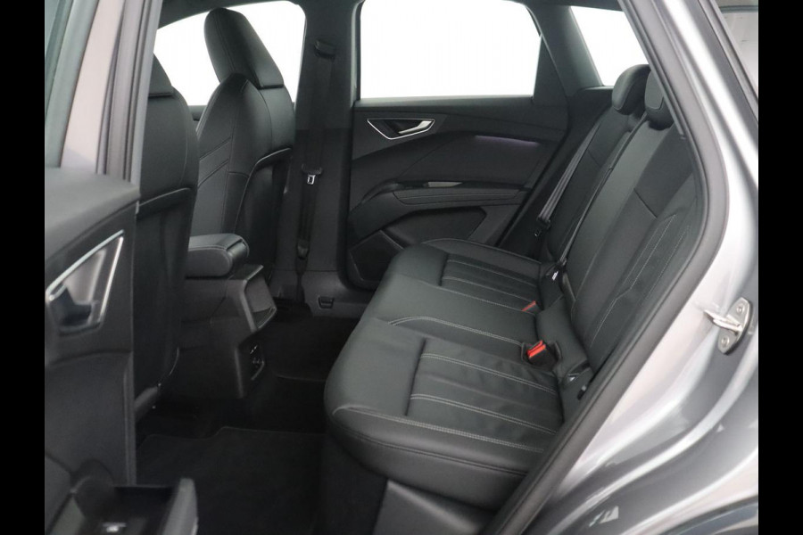 Audi Q4 e-tron 45 quattro Advanced edition 77 kWh | SOH 94,8% | Apple Carplay | Navigatie | Parkeerhulp | LED |
