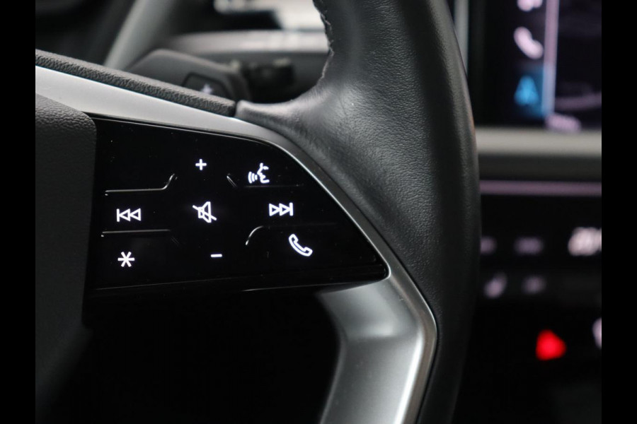 Audi Q4 e-tron 45 quattro Advanced edition 77 kWh | SOH 94,8% | Apple Carplay | Navigatie | Parkeerhulp | LED |