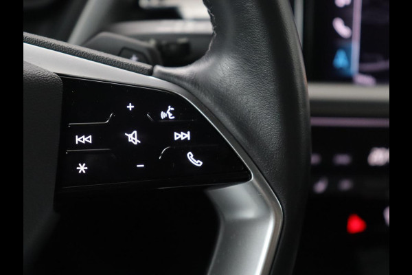 Audi Q4 e-tron 45 quattro Advanced edition 77 kWh | SOH 94,8% | Apple Carplay | Navigatie | Parkeerhulp | LED |