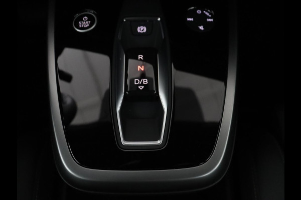 Audi Q4 e-tron 45 quattro Advanced edition 77 kWh | SOH 94,8% | Apple Carplay | Navigatie | Parkeerhulp | LED |