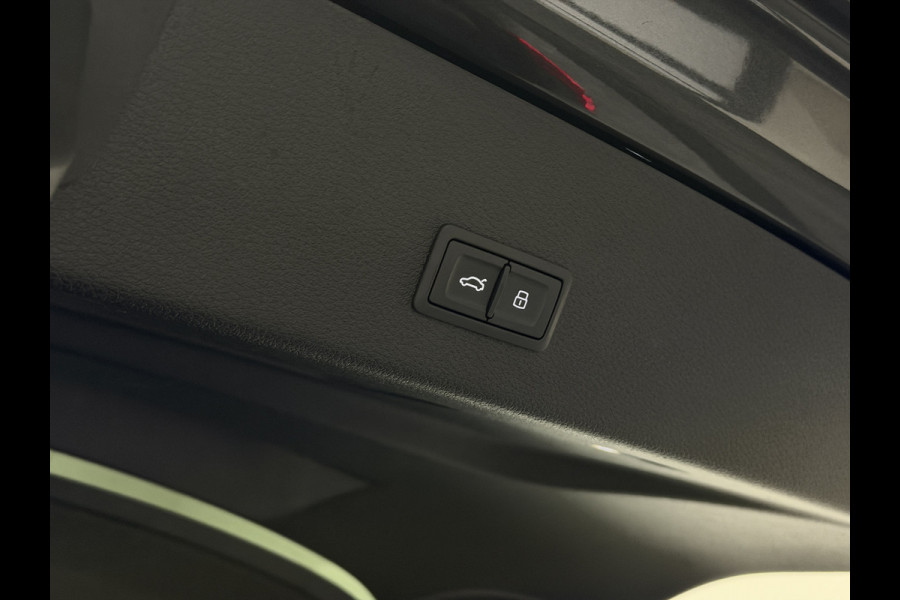 Audi Q8 Sportback e-tron 55 quattro S Edition 115 kWh | 22kW lader | Panoramadak | Keyless | Matrix LED
