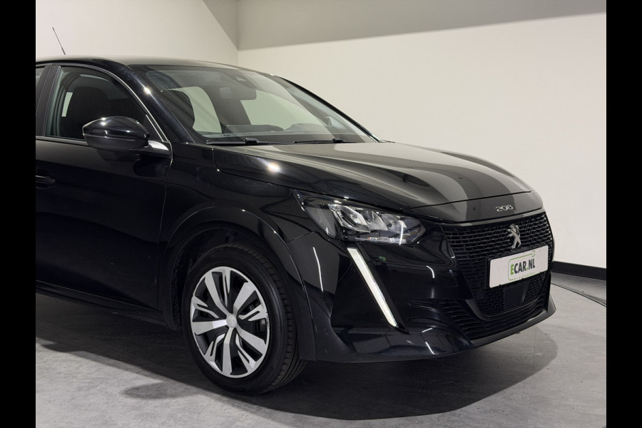 Peugeot e-208 EV Active 50 kWh | navigatie | 11kw 3-fase lader | LED verlichting | Keyless start