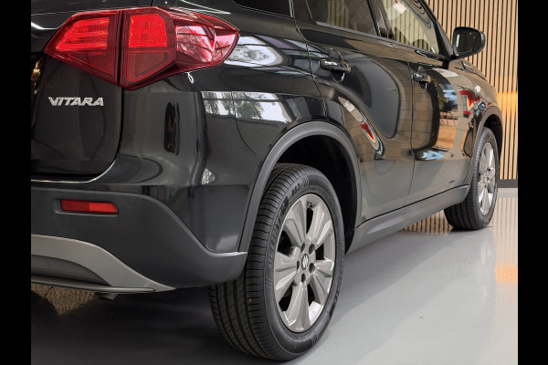 Suzuki Vitara 1.4 Boosterjet Comfort | Navi | Stoelverwarming | 17" | Camera | Carplay | Cruise | 100% onderhouden