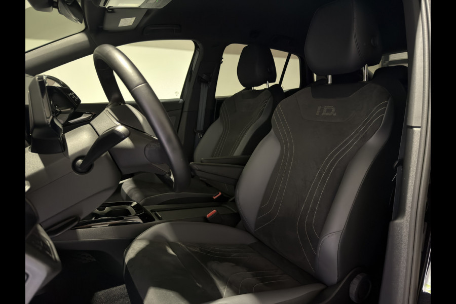Volkswagen ID.5 Pro 77 kWh | Keyless | Matrix LED | Warmtepomp | Stoelen & stuur verwarmd