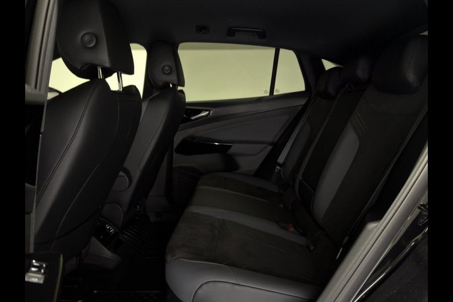 Volkswagen ID.5 Pro 77 kWh | Keyless | Matrix LED | Warmtepomp | Stoelen & stuur verwarmd