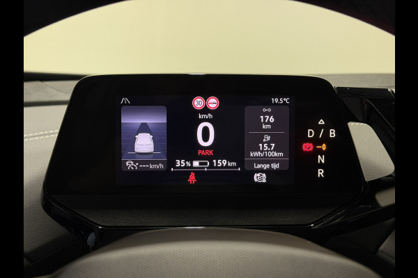 Volkswagen ID.5 Pro 77 kWh | Keyless | Matrix LED | Warmtepomp | Stoelen & stuur verwarmd