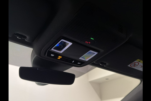 Volkswagen ID.5 Pro 77 kWh | Keyless | Matrix LED | Warmtepomp | Stoelen & stuur verwarmd