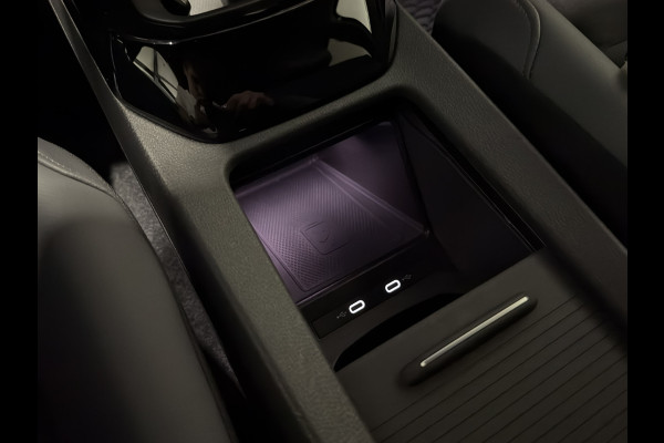 Volkswagen ID.5 Pro 77 kWh | Keyless | Matrix LED | Warmtepomp | Stoelen & stuur verwarmd
